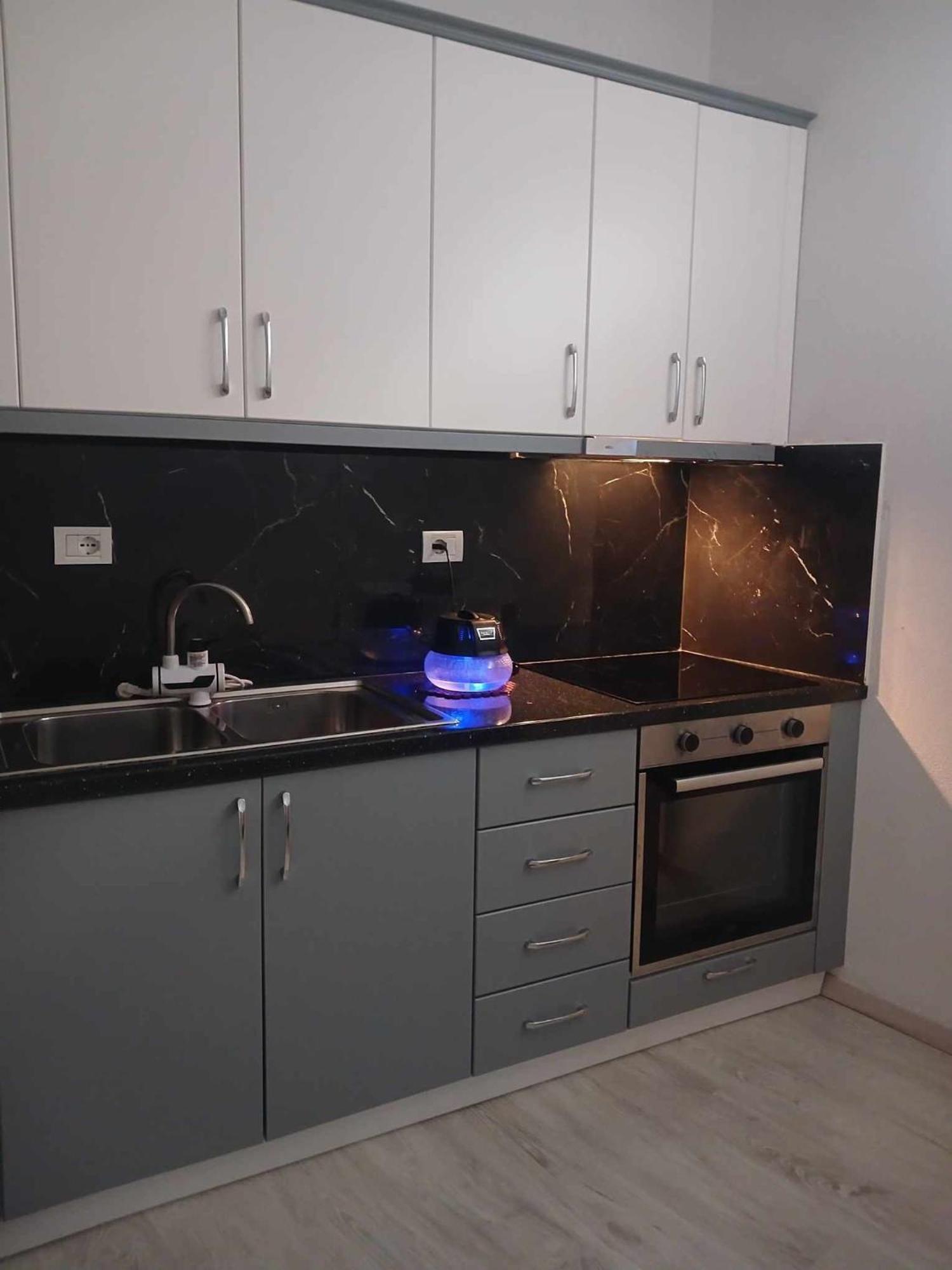Eniguesthouse จีโรคาสเตอร์ ภายนอก รูปภาพ